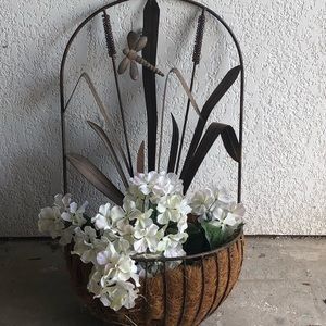 Hanging wall plantar